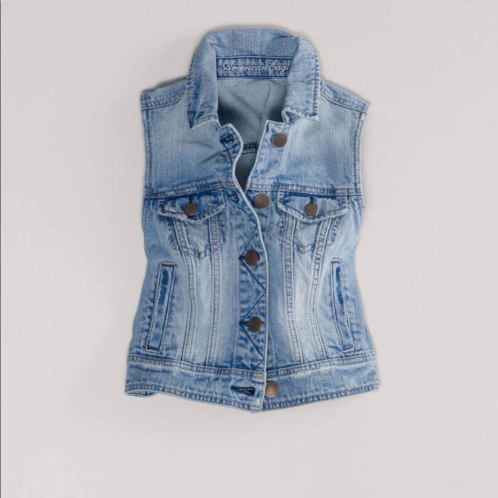 AMERICAN EAGLE DENIM JACKET VEST